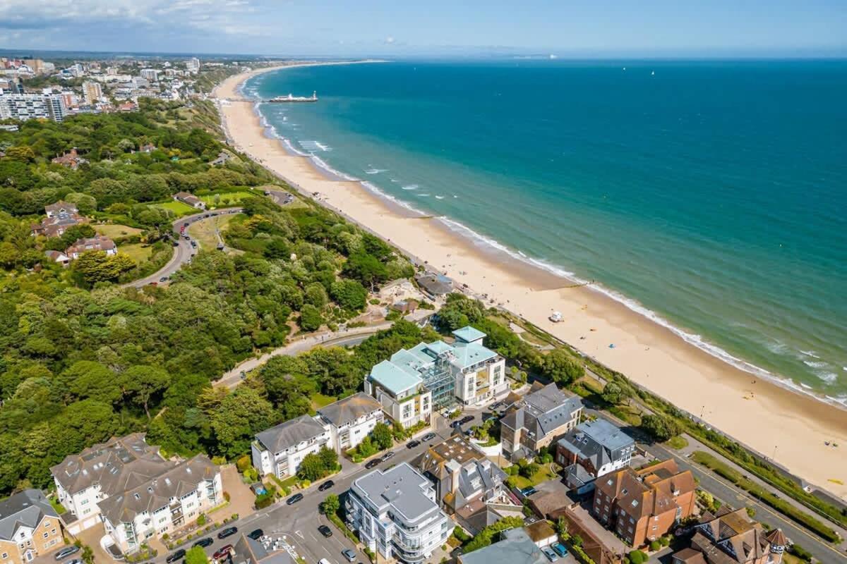 Middle Chine Vila Bournemouth Exterior foto