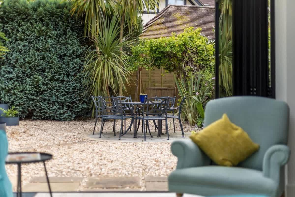 Middle Chine Vila Bournemouth Exterior foto