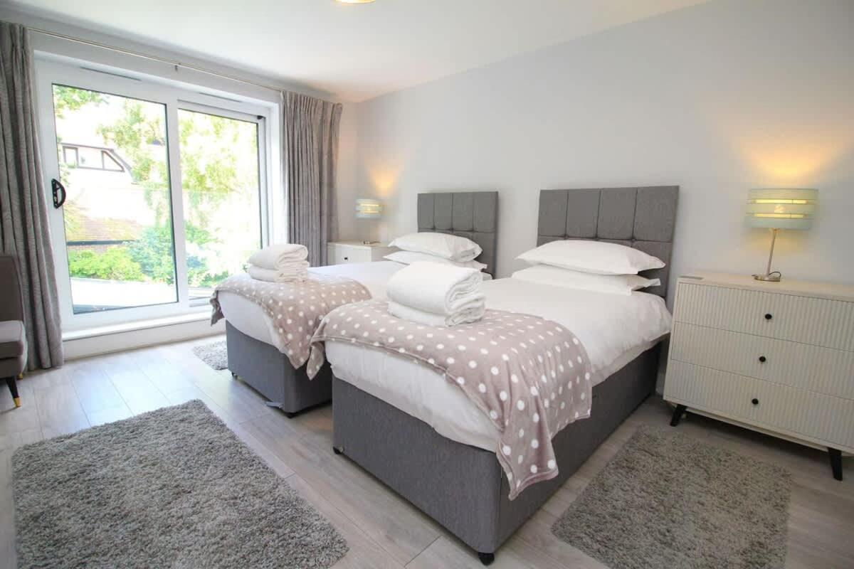 Middle Chine Vila Bournemouth Exterior foto